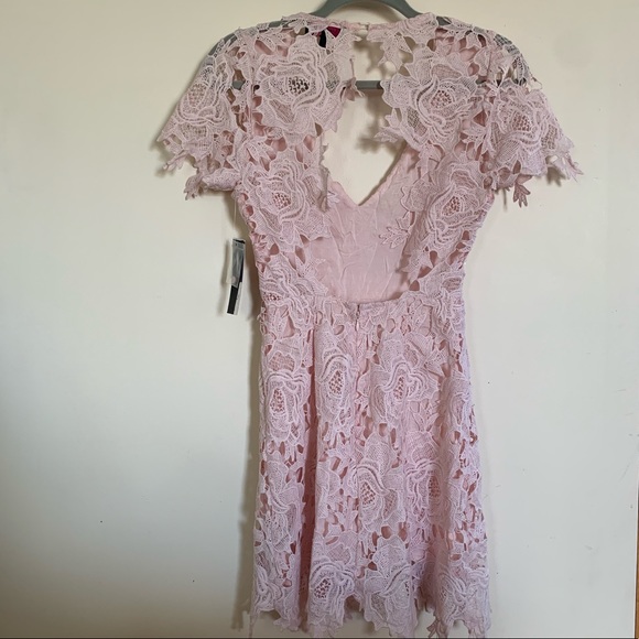NWT Aqua Pink Lace Dress from Bloomingdale’s XS - Picture 5 of 7
